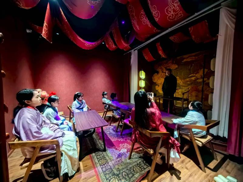 贵南县互动剧场策划